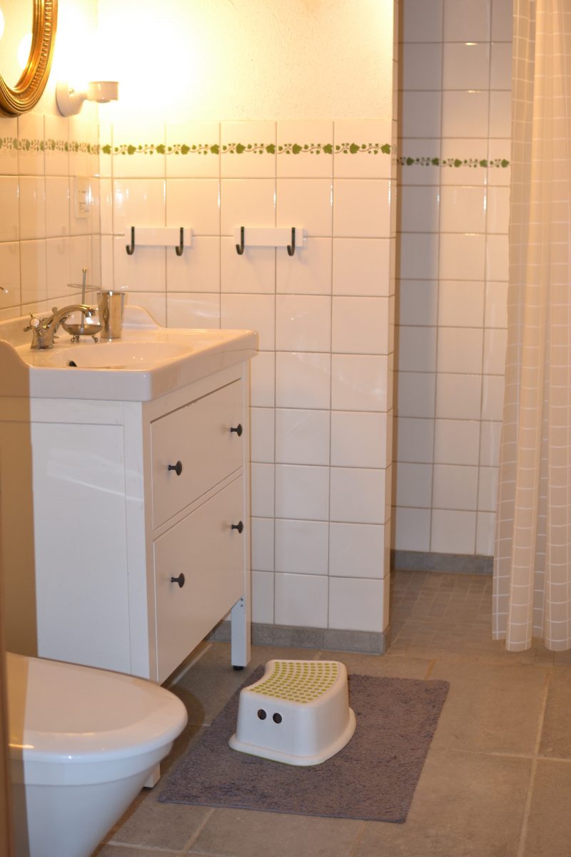 Lägenhet 2 – badrummet